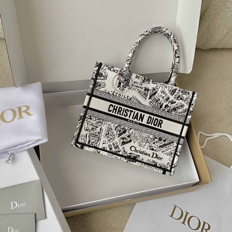 1704289867.9717kJeQUWJvQdDIOR  BOOK TOTE M1265 3__.jpg