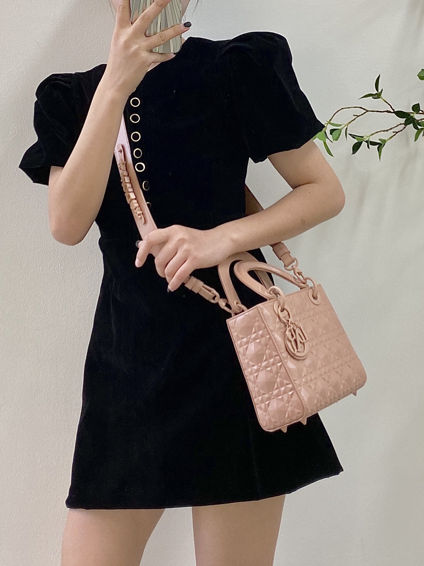 1704716128.0886PIvAckhVgC LADY 20CM DIOR MY ABCDIOR  M0538 4.jpg