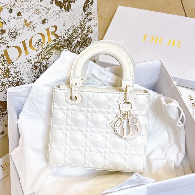 1704716187.9285eJoVpFQkbp LADY 20CM DIOR MY ABCDIOR  M0538 5.jpg