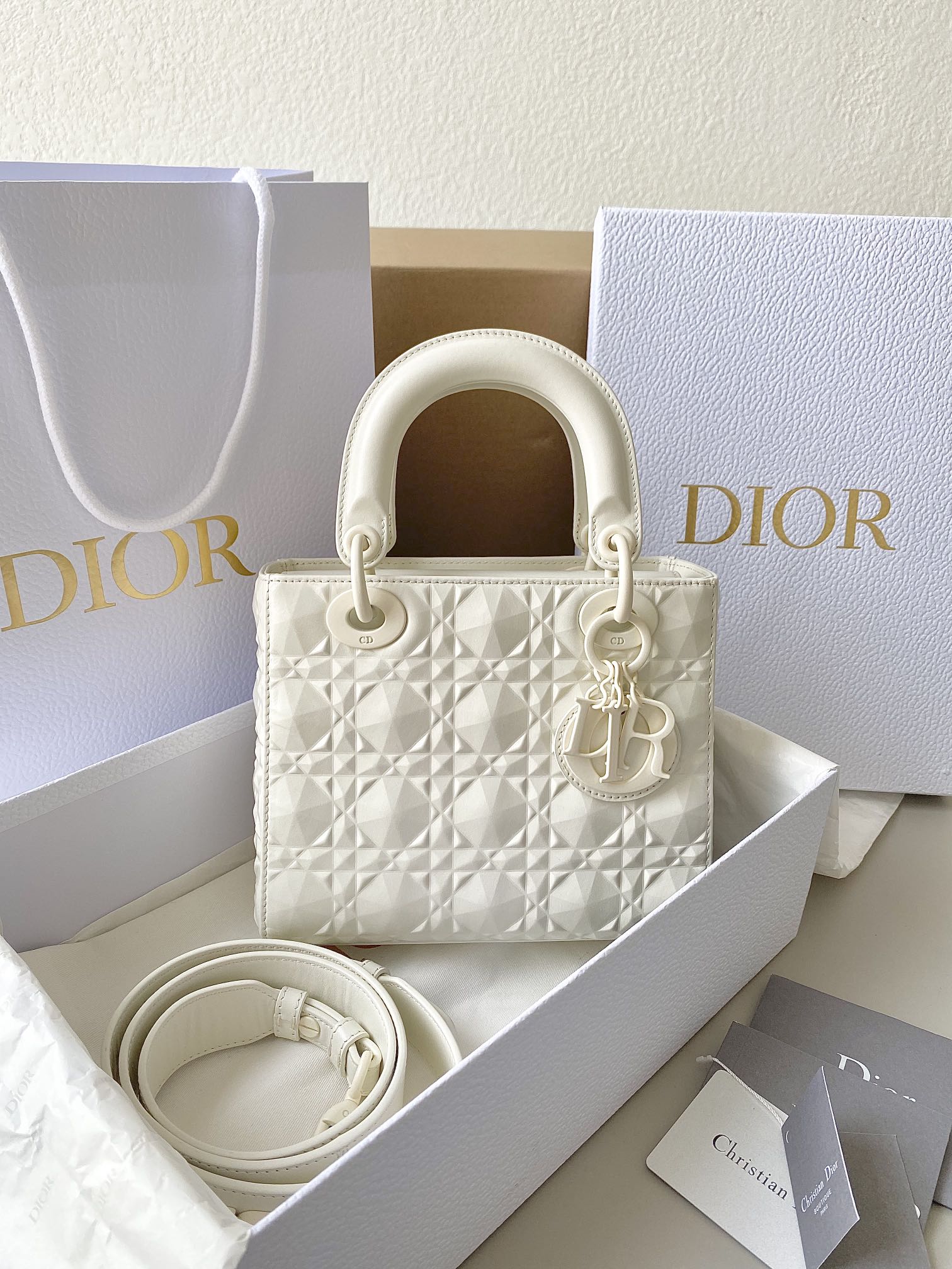 1704716187.9376IRHmEbdecb LADY 20CM DIOR MY ABCDIOR  M0538 13.jpg