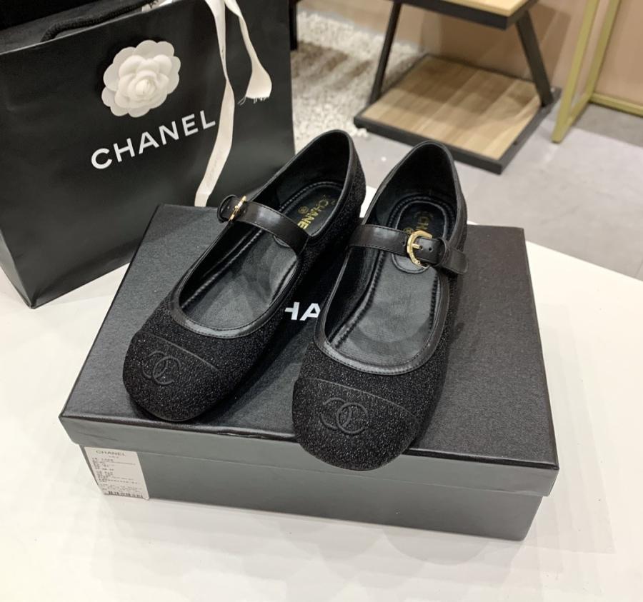 1725117050.9326AWlIFGuevJChanel Mary Jane Shoes black -05.jpg