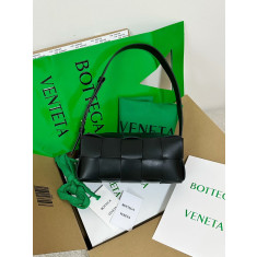 보테가베네타 Bottega Veneta 729166 스몰 브릭 카세트 23.5cm