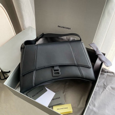 발렌시아가 Balenciaga 671353 블랙 30cm