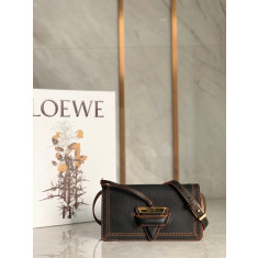 로에베 Loewe 크로스 백 19CM