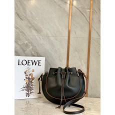 로에베 Loewe 버킷 백 27CM