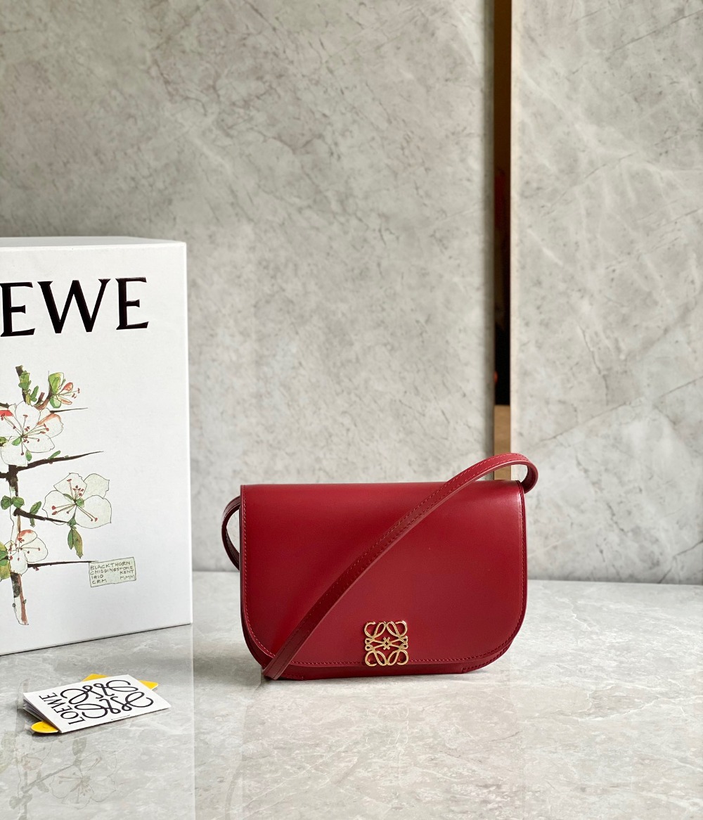 로에베 Loewe Goya 크로스 백 18.5CM