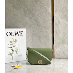 로에베 Loewe Goya 크로스 백 18.5CM