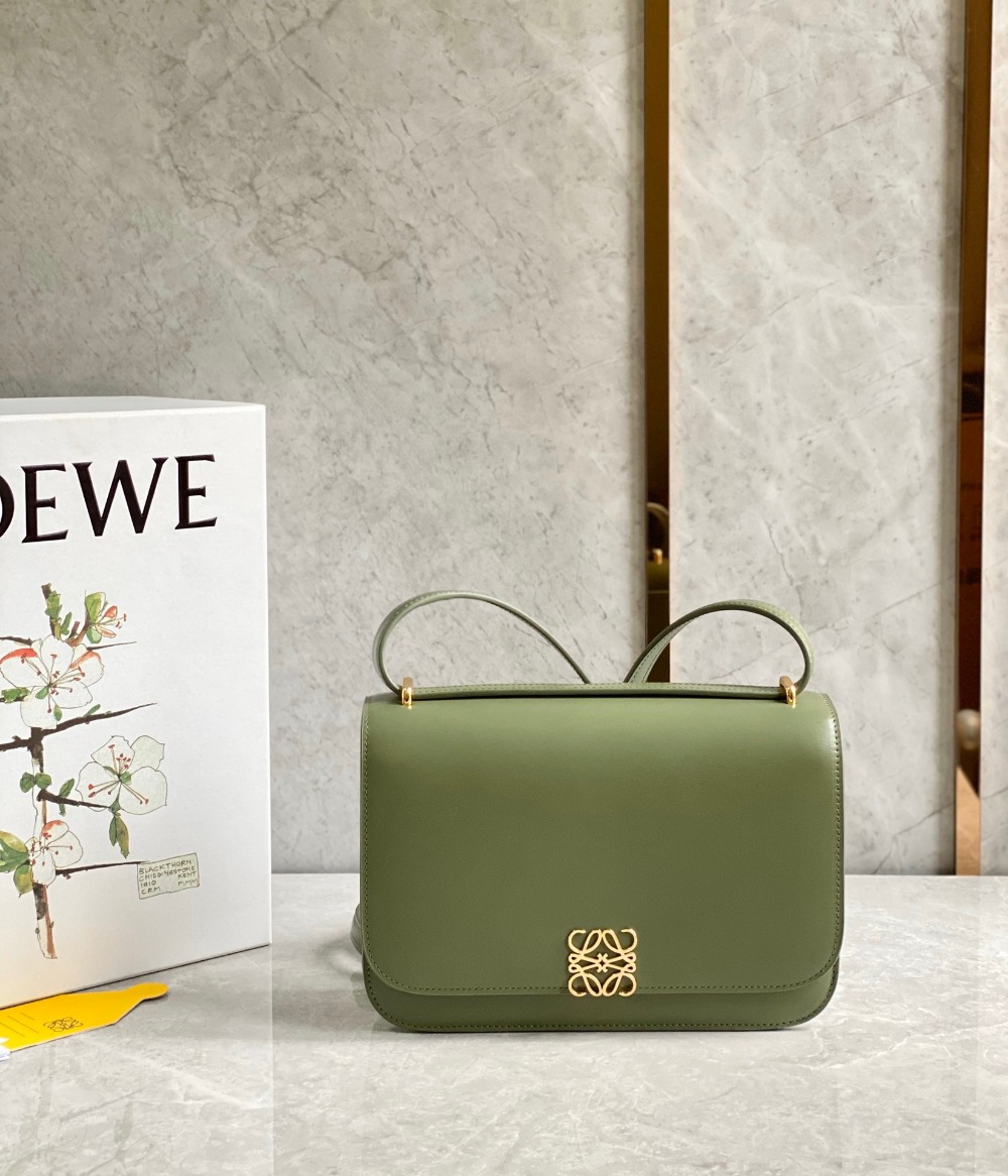 로에베 Loewe Goya 크로스 백 22.5CM