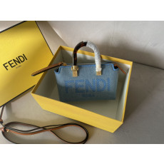 Fendi 펜디 바이더웨이 카프스킨 미니 보스턴백 20.5cm